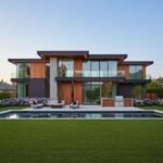 The Violet, Plum, and Oak Theme Villa – Backyard with Beautiful Plantation and Swimming Pool - 9